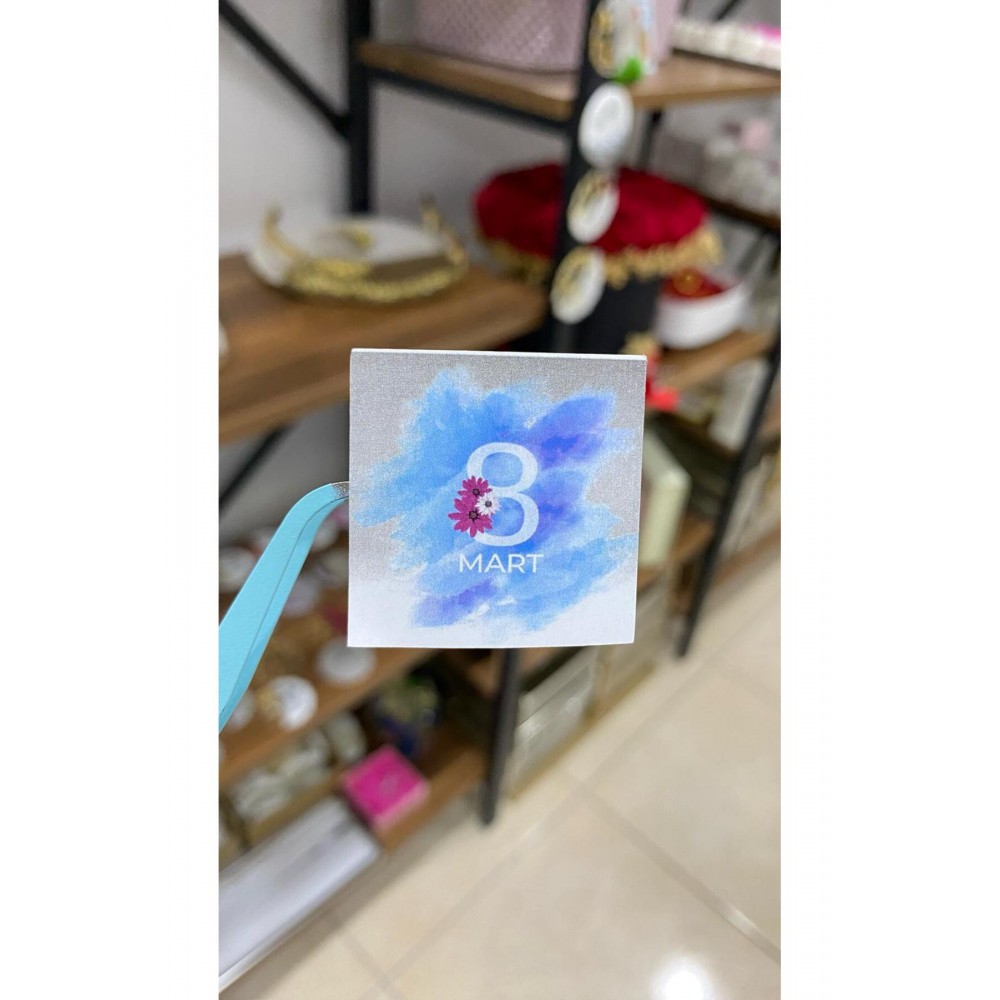 Kadınlar Günü 8 Mart Çikolata Etiketi 3,5x3,5 cm 70 Adet - ARLetikettasarım