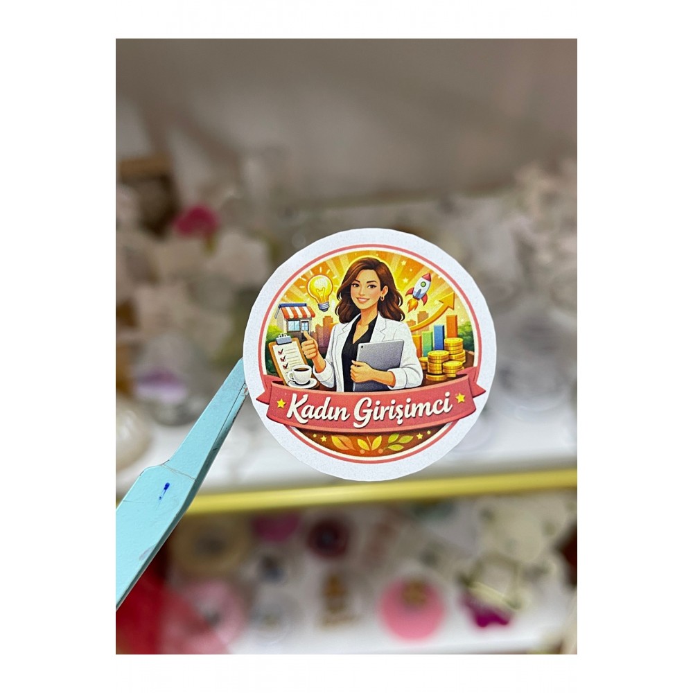 Kadın Girişimci Etiketi 4x4 cm – 70 Adet Yuvarlak Yapışkanlı Dijital Baskı Sticker